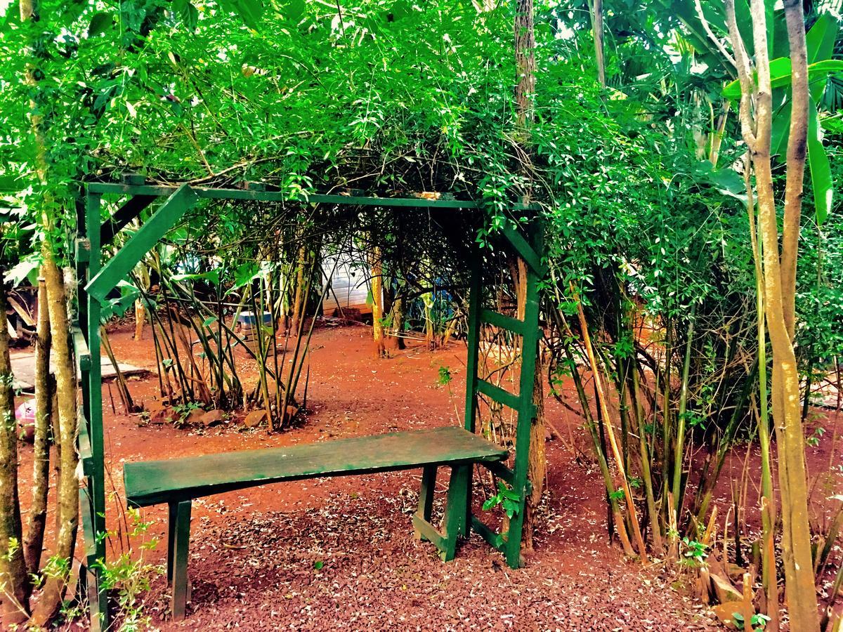 Garden Stone Hostel Πουέρτο Ιγκουασού Εξωτερικό φωτογραφία