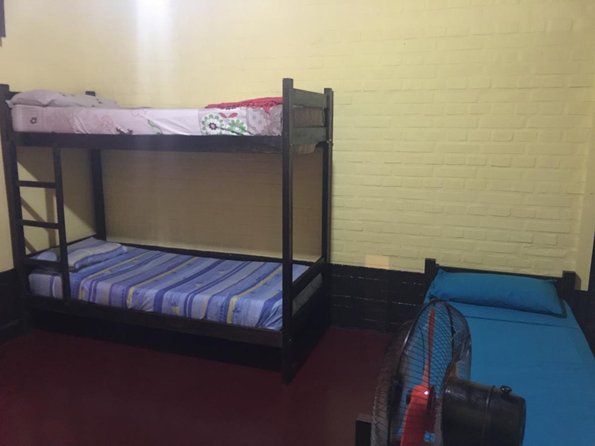 Garden Stone Hostel Πουέρτο Ιγκουασού Εξωτερικό φωτογραφία