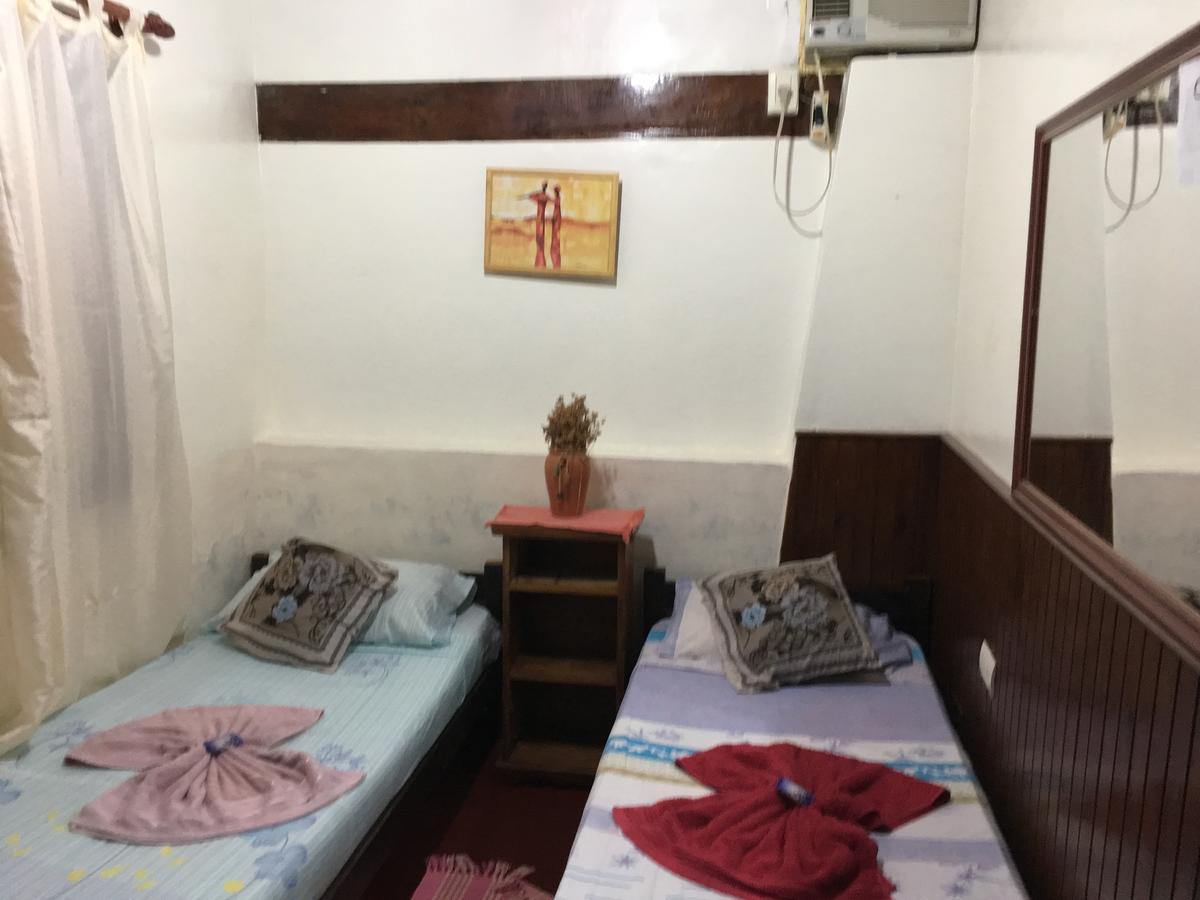 Garden Stone Hostel Πουέρτο Ιγκουασού Εξωτερικό φωτογραφία