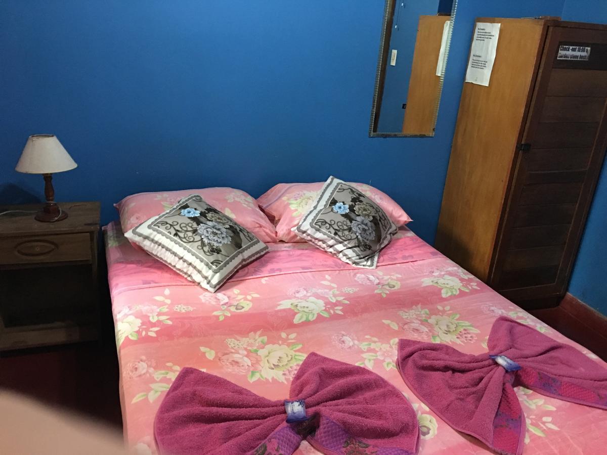 Garden Stone Hostel Πουέρτο Ιγκουασού Εξωτερικό φωτογραφία